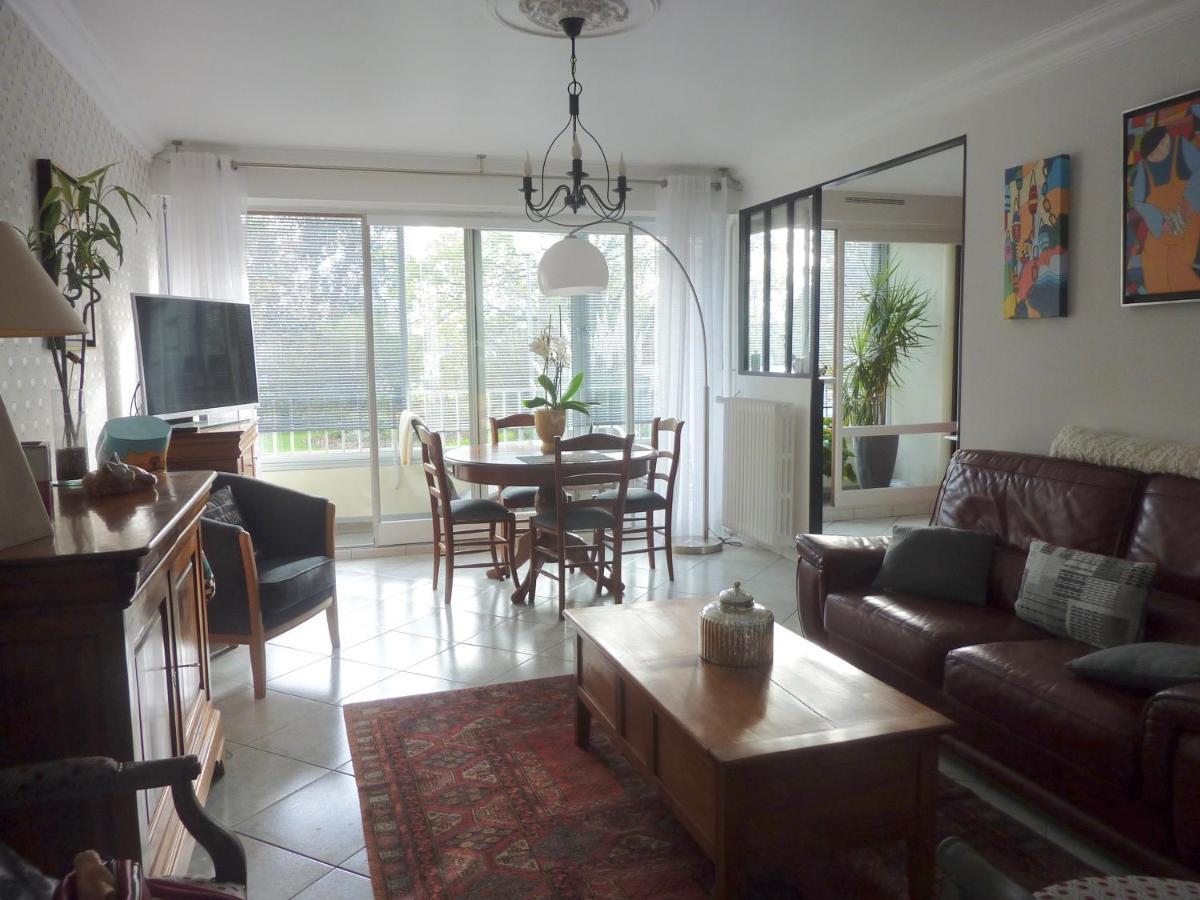 Fromentin Apartment Vannes Exterior photo
